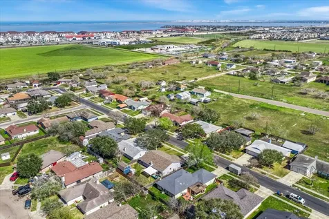 1749 Dawn Breeze Drive Corpus Christi TX 78412