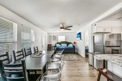 4202 Mason Drive Galveston TX 77554