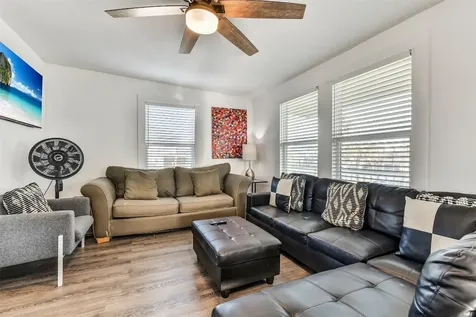 4202 Mason Drive Galveston TX 77554