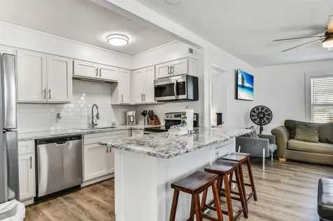 4202 Mason Drive Galveston TX 77554
