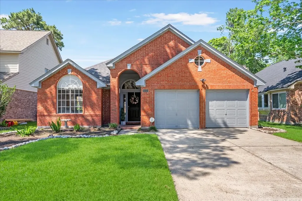 8323 Lake Crystal Drive Houston TX 77095