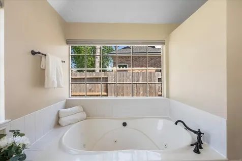 8323 Lake Crystal Drive Houston TX 77095