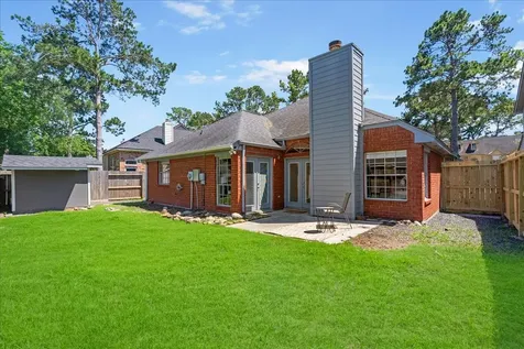 8323 Lake Crystal Drive Houston TX 77095