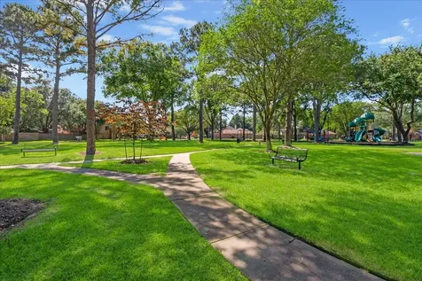 8323 Lake Crystal Drive Houston TX 77095