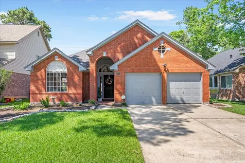 8323 Lake Crystal Drive Houston TX 77095