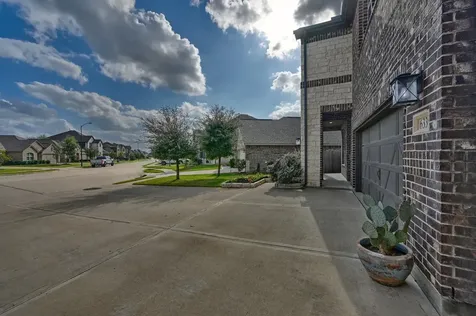 6339 Cantigny Lake Drive Katy TX 77493