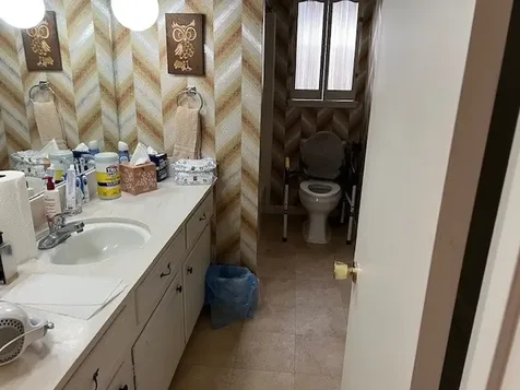 8639 Cedarbrake Drive Spring Valley Village TX 77055