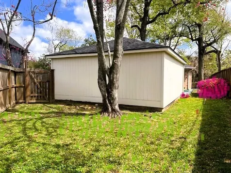 8639 Cedarbrake Drive Spring Valley Village TX 77055