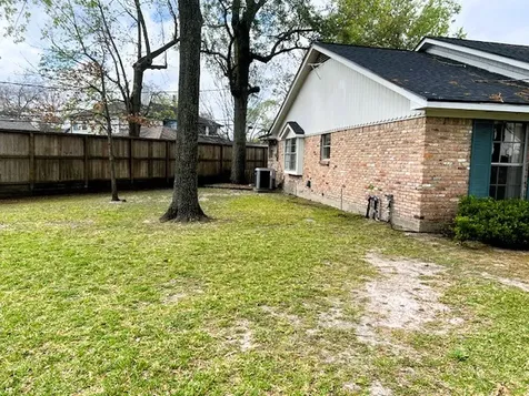 8639 Cedarbrake Drive Spring Valley Village TX 77055