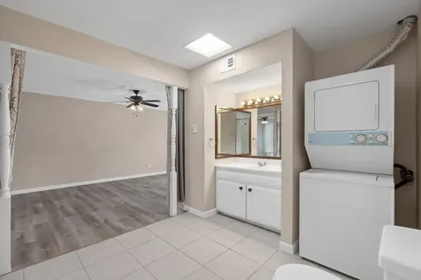 7047 Bissonnet Street 68 Houston TX 77074