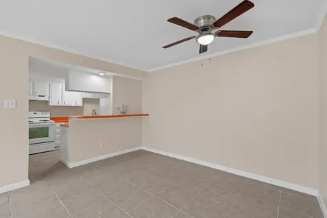 7047 Bissonnet Street 68 Houston TX 77074