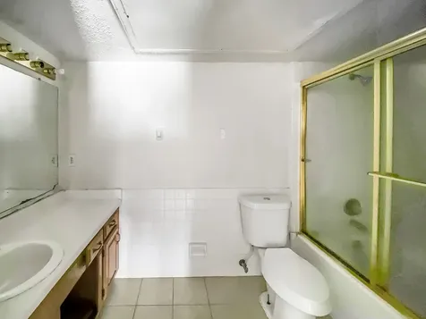 2826 S Bartell Drive F38 Houston TX 77054