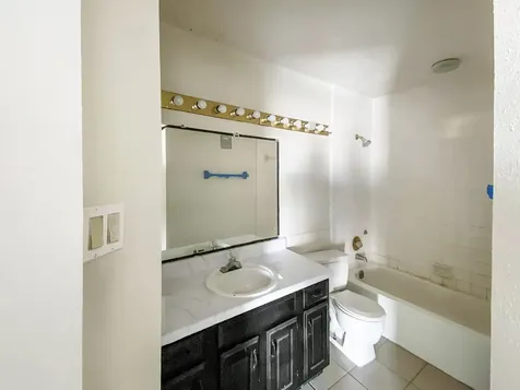 2826 S Bartell Drive F38 Houston TX 77054