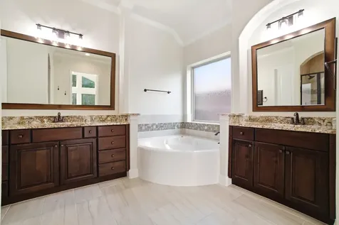 131 Hunter Hollow Drive Montgomery TX 77316