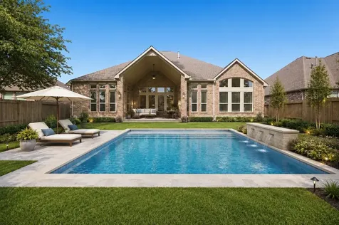 131 Hunter Hollow Drive Montgomery TX 77316