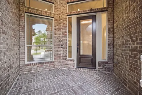 131 Hunter Hollow Drive Montgomery TX 77316