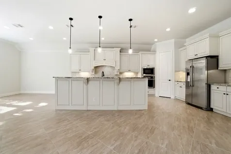 131 Hunter Hollow Drive Montgomery TX 77316