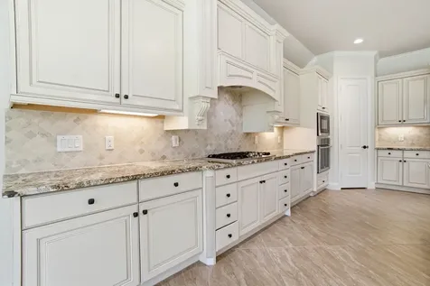 131 Hunter Hollow Drive Montgomery TX 77316