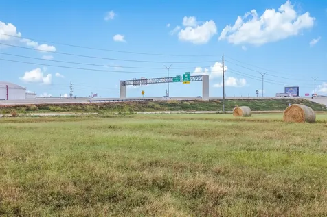 233 Kersten Road Sealy TX 77474