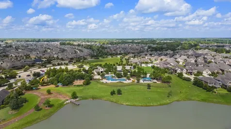 9406 Water Breeze Court Missouri City TX 77459