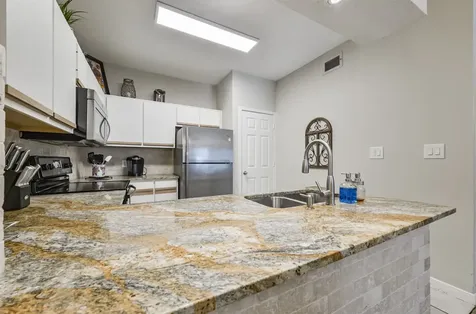 1330 Old Spanish Trail 8104 Houston TX 77054