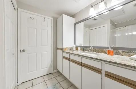 1330 Old Spanish Trail 8104 Houston TX 77054