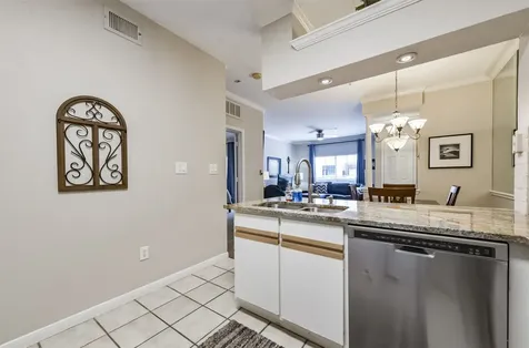 1330 Old Spanish Trail 8104 Houston TX 77054