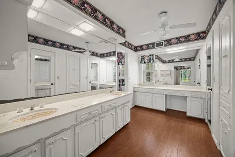 3722 6th Street Brookshire TX 77423