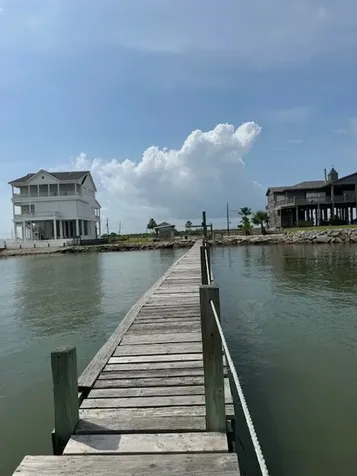 11142 Sportsman Road Galveston TX 77554