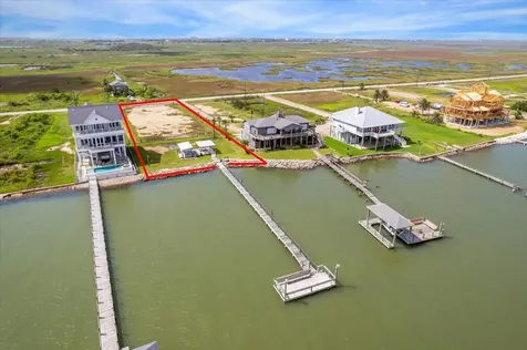 11142 Sportsman Road Galveston TX 77554