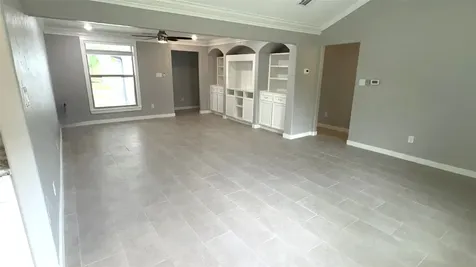 212 Stratmore Drive Friendswood TX 77546