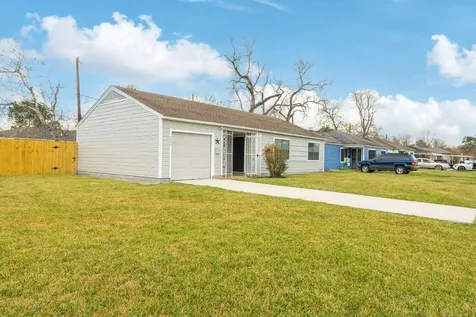 4901 Richfield Lane Houston TX 77048
