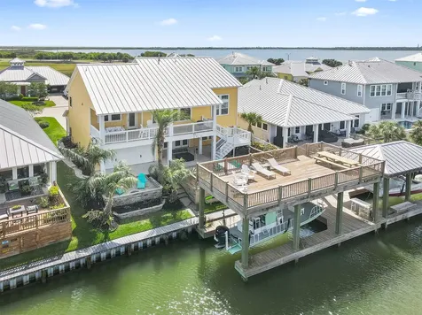 5118 Brigantine Cay Court Texas City TX 77590