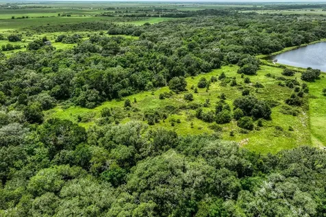 1865 County Road 114 Garwood TX 77442