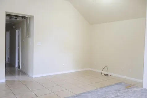 2112 Davis Street Houston TX 77026