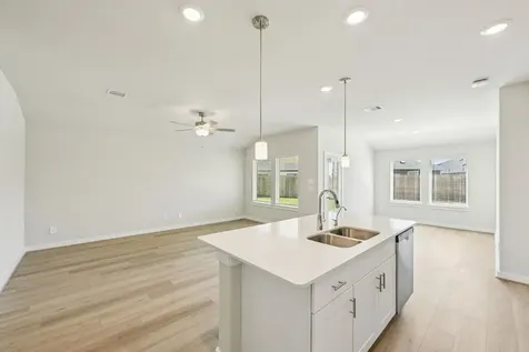 5108 Redbud Valley Drive Pearland TX 77584