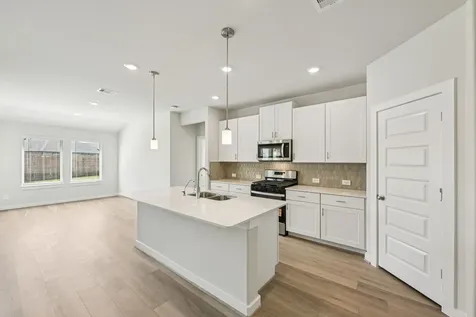5108 Redbud Valley Drive Pearland TX 77584