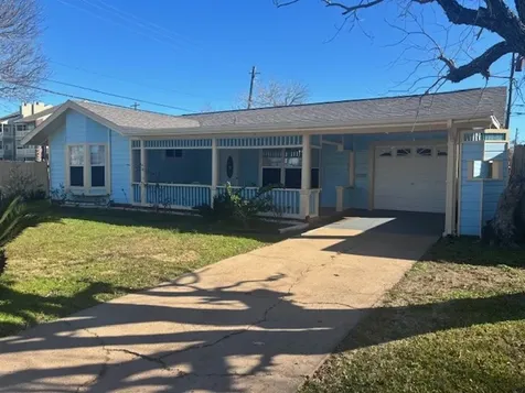 101 Pompano Avenue Galveston TX 77550
