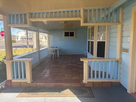 101 Pompano Avenue Galveston TX 77550