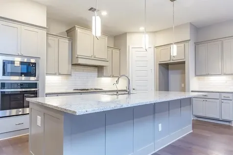 4415 Windy Oaks Drive Fulshear TX 77494