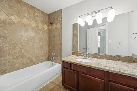 2624 Detering Street Houston TX 77007