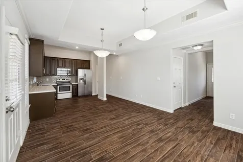 2624 Detering Street Houston TX 77007
