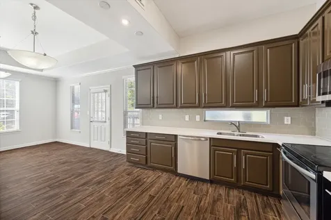 2624 Detering Street Houston TX 77007
