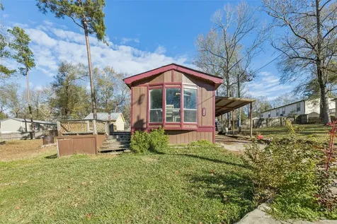 242 Pear Street Livingston TX 77351