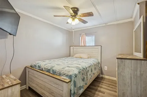 242 Pear Street Livingston TX 77351