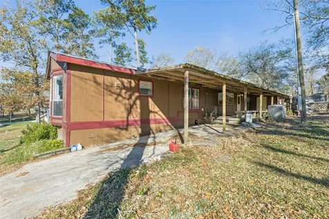 242 Pear Street Livingston TX 77351