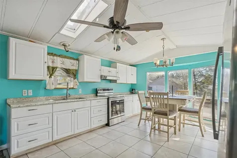 242 Pear Street Livingston TX 77351