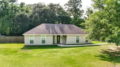 180 County Road 839 Buna TX 77612
