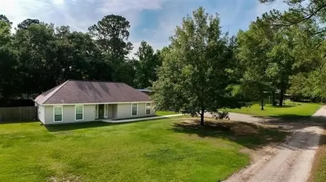 180 County Road 839 Buna TX 77612