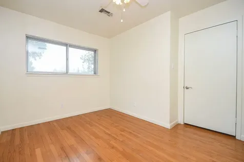 134 4th Street Sugar Land TX 77498